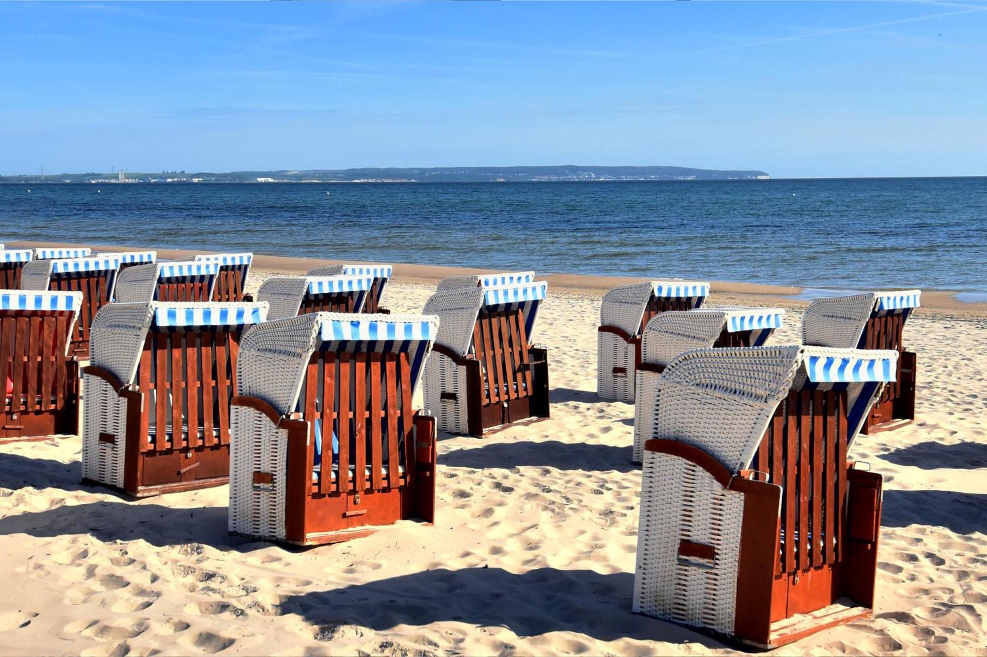 Ferienwohnung Binzer Strandgut Im Haus Jahreszeiten 빈츠 외부 사진